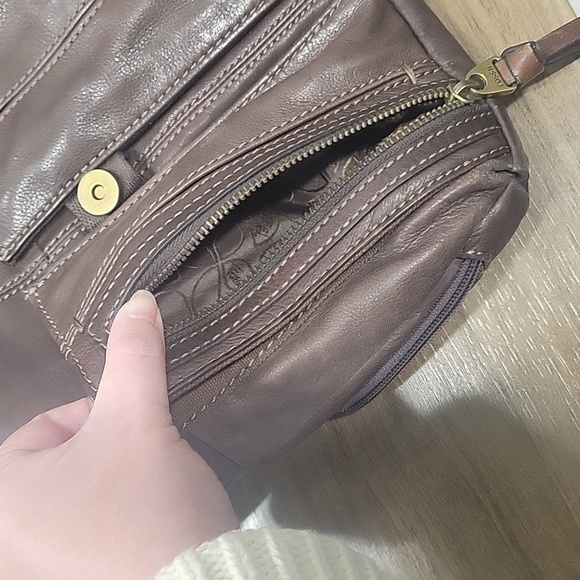 FOSSIL "MORGAN" Vintage Traveler Brown Leather Messenger Crossbody Shoulder Bag - Picture 9 of 17